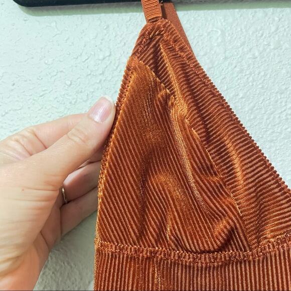 Urban Outfitters Out From Under Rust Orange Ribbed Bodysuit XS - Picture 2 of 8